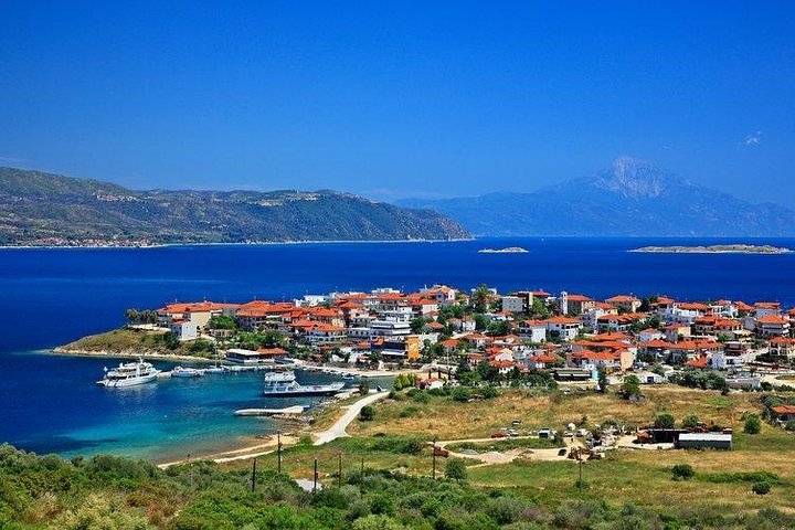 Halkidiki Blue Lagoon Cruise from Thessaloniki with Lunch - Image 3