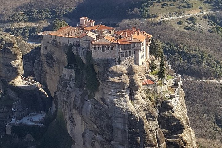 Private tour from Thessaloniki to Meteora - Image 1
