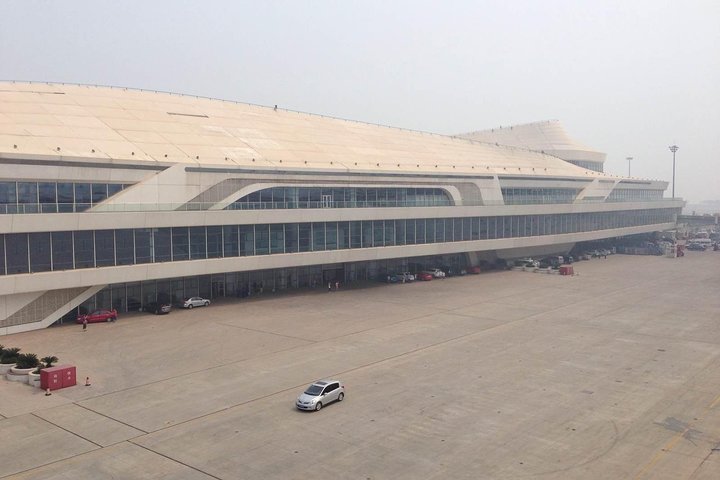 Port Arrival Transfer: Tianjin Cruise Home Port to Beijing Hotels - Image 1