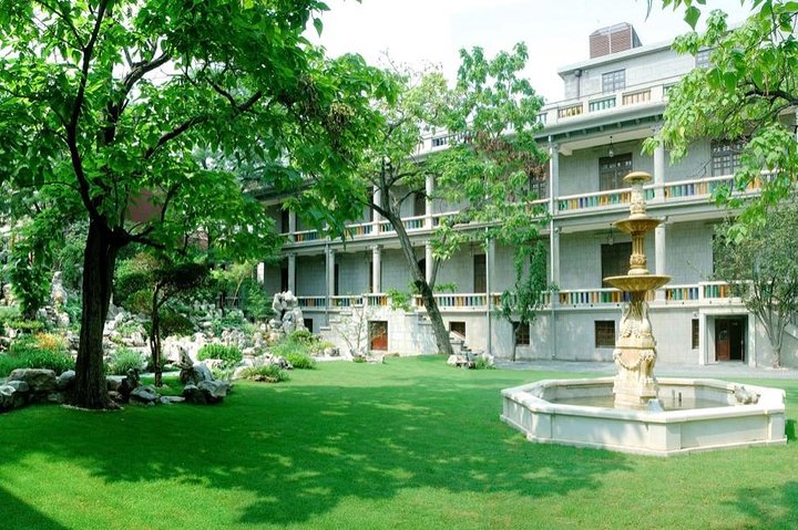 Private Shore Excusion to Qing Wang Fu Mansion and Porcelain House - Image 5