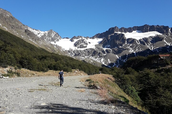 5hrs of Trekking Experience in Martial Glacier - Image 1