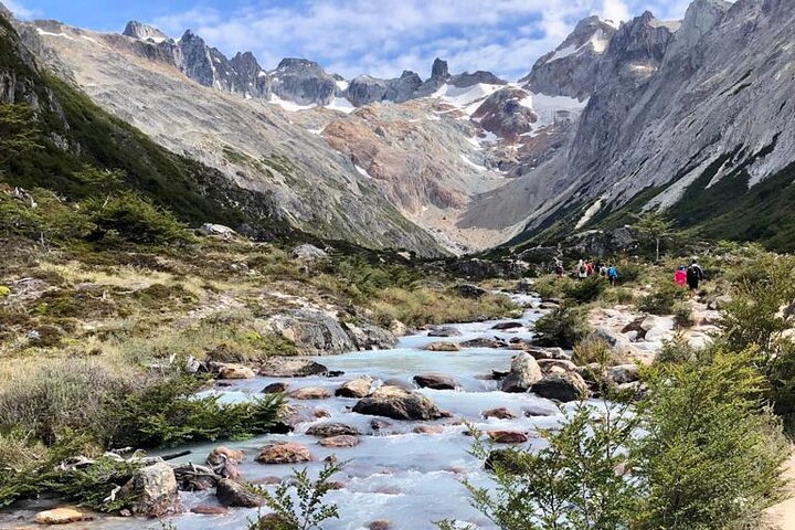 Private Hiking Tour to Laguna Esmeralda - Image 2
