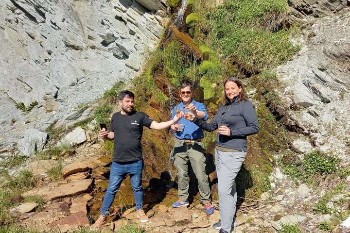 Tour of Tierra del Fuego with Belvedere Whiskey Tasting - Image 2