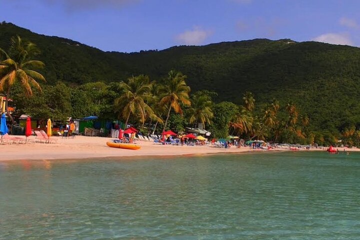 Beach Excursion in Tortola and sightseeing in Fahie Hills - Image 1
