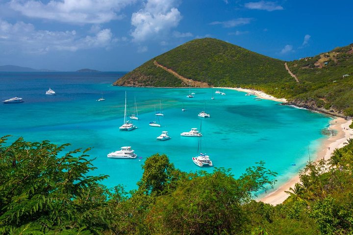 Experience the British Virgin Islands through and unforgettable Tour - Image 1