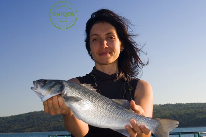 An Unforgettable Day With Fish, Wine and Olive Oil Tasting - Image 4