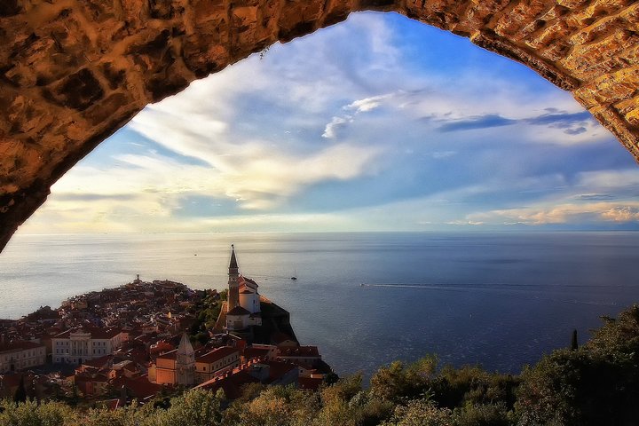 Piran, Skocjan Caves & Lipica | Private off cruise excursion from Koper - Image 5