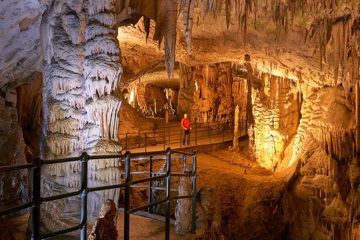 Postojna Cave & Predjama Castle - Image 1
