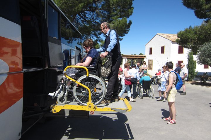 Accessible Valencia: Private, Accessible Wine Tour with Lunch - Image 5