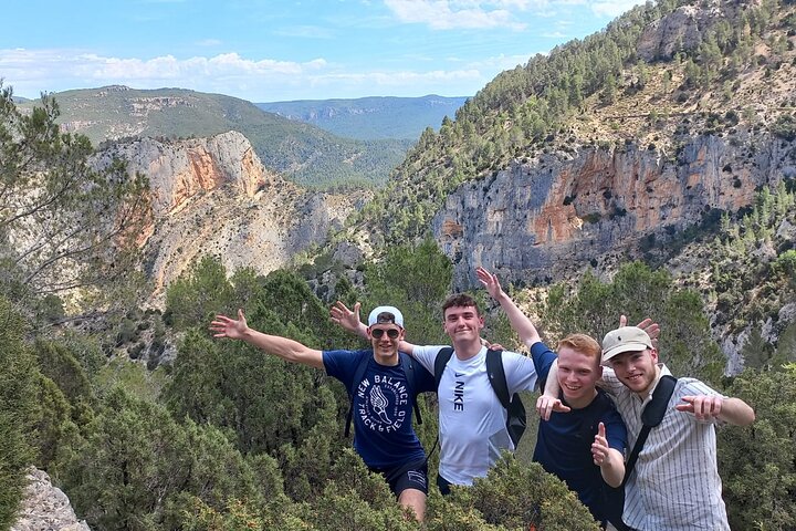 Mountain Hike & Thermal Springs - private full day tour - Image 4
