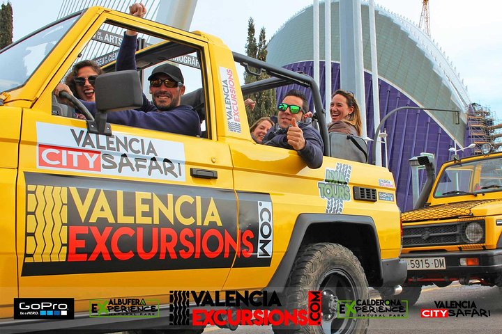 Valencia JEEP tour City Highlights Pick Up and Picnic Included - Image 3