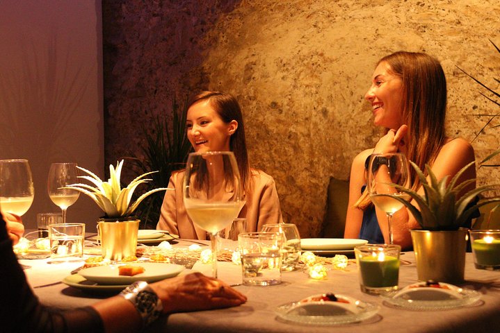 Valencia Shore Excursion: Full Tour with Rooftop Tapas & Wine - Image 3