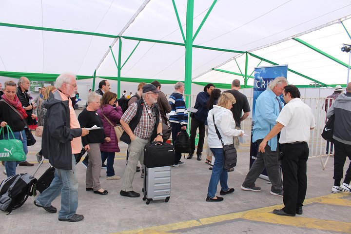 Pre or Post Valparaiso Cruise with Santiago City Tour and optional Vineyard - Image 4
