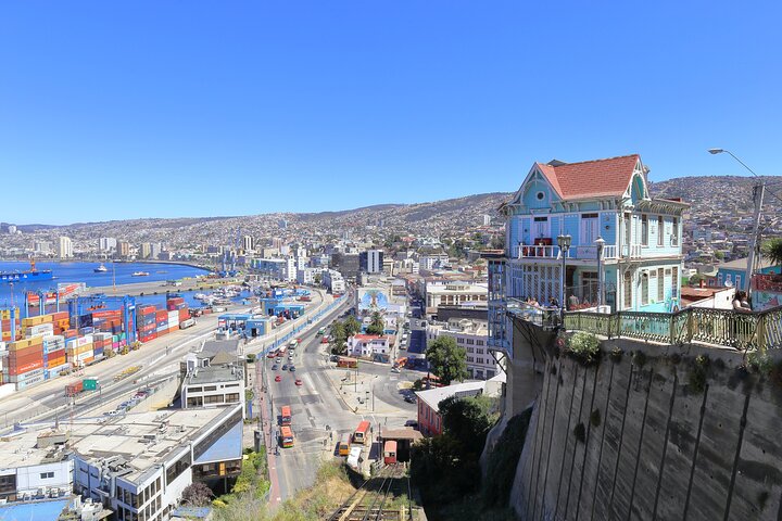 Valparaíso and Casablanca: Exploring from the Cruise Port - Image 1