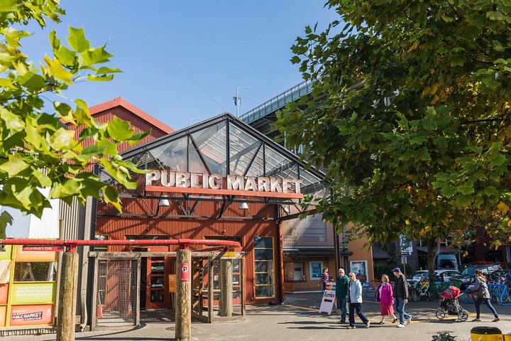 5 hours Private Sightseeing Tour - Vancouver City Essential - Image 4