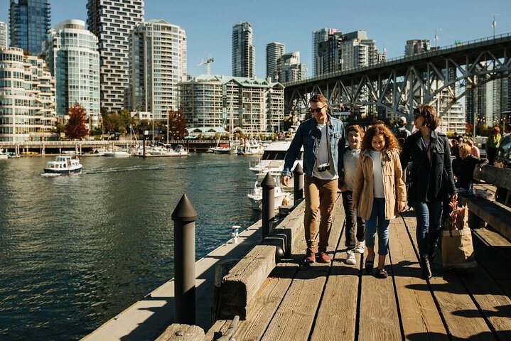 8 Hours Private Tour of Vancouver & Capilano Bridge & Beyond - Image 1