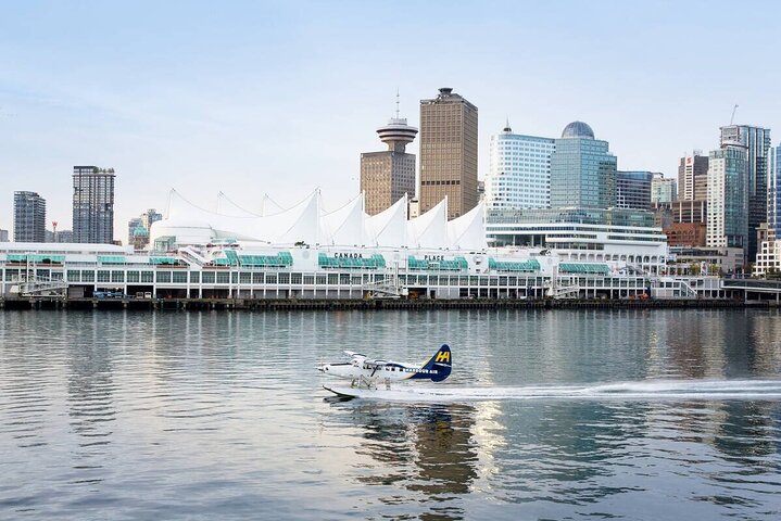 8 Hours Private Tour of Vancouver & Capilano Bridge & Beyond - Image 3