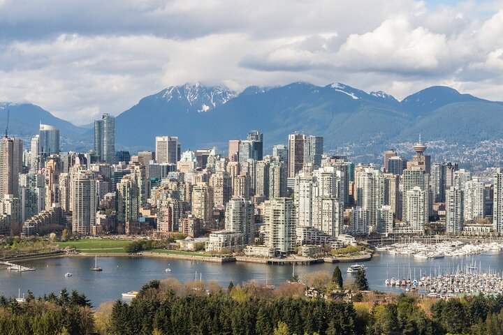 Discover Vancouver Tour - Image 1