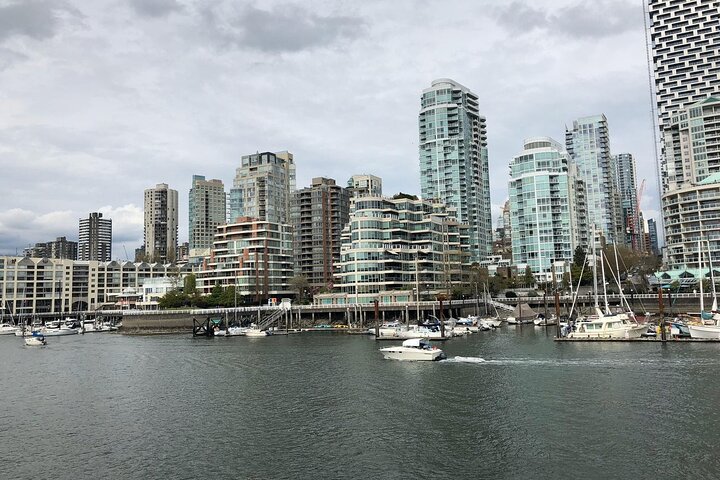 Pre Cruise Vancouver City Tour - Image 2
