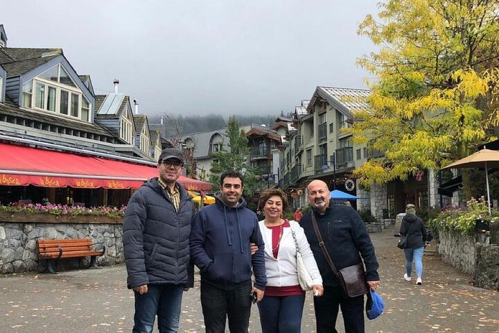 Private Guided Grand City Tour in Vancouver - Image 2