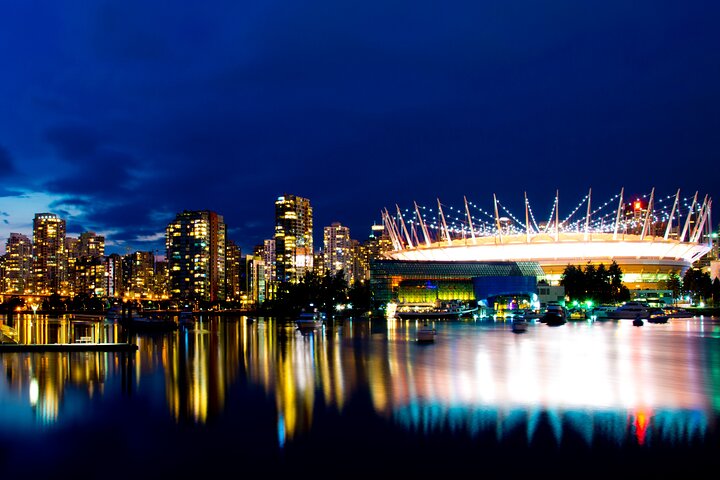 Private Guided Photogenic City Tour in Greater Vancouver - Image 5