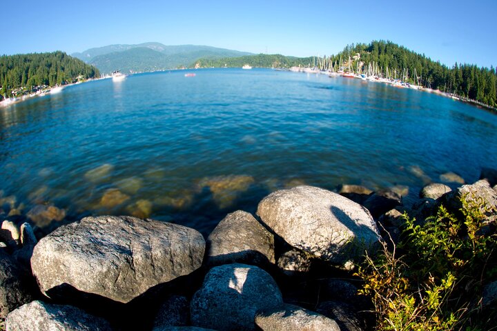 Private Guided Photogenic City Tour in Greater Vancouver - Image 4