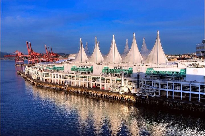 Private Luxury Vancouver Shore Excursion - Image 2