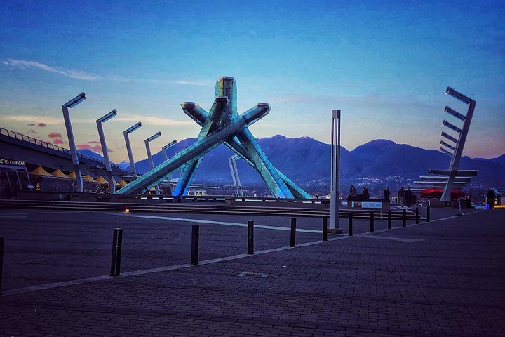 Private Luxury Vancouver Shore Excursion - Image 5