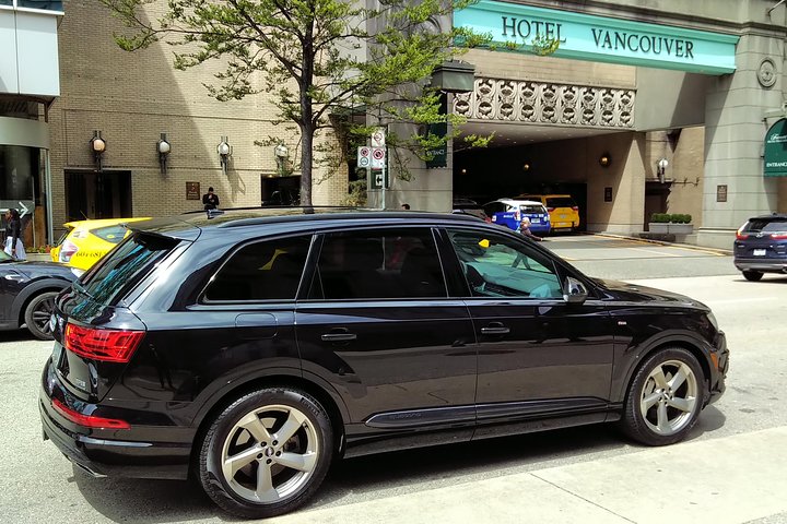 Private Transfer, Vancouver, BC to Vancouver Cruise Ship Terminal, VIP SEDAN  - Image 1