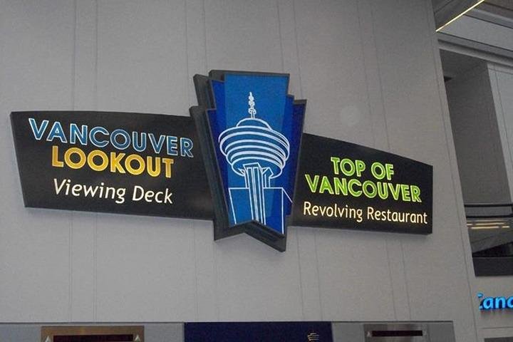 Private Vancouver City tour with Flyover Canada and Vancouver Lookout - Image 4