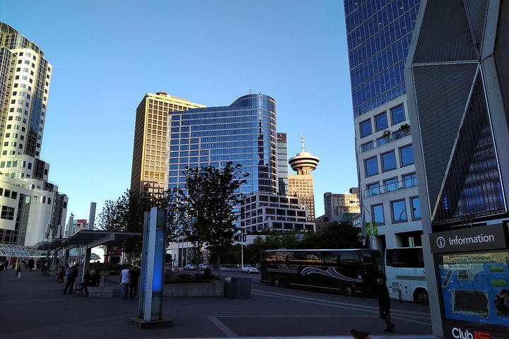 Private-VIP- Vancouver City Tour, SEDAN - Image 5