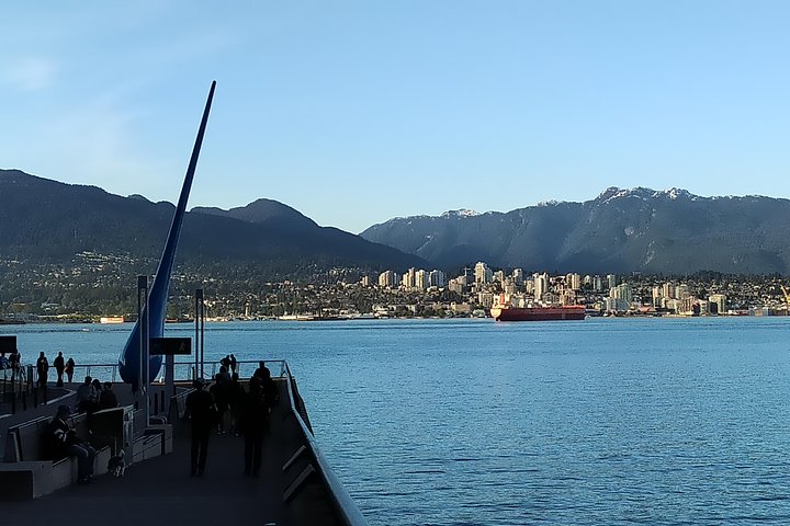 Private-VIP- Vancouver City Tour, SEDAN - Image 3