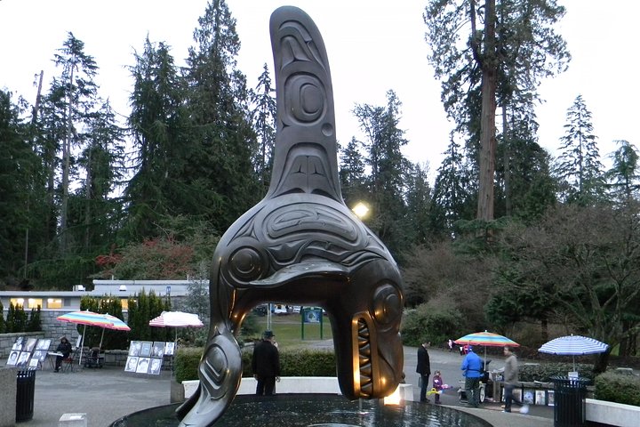 Private-VIP- Vancouver City Tour, SUV - Image 1