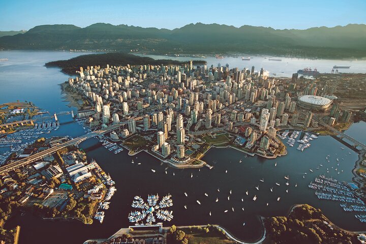 Shore Excursion: Post-Cruise Vancouver City Sightseeing Tour with Port Pick Up - Image 1