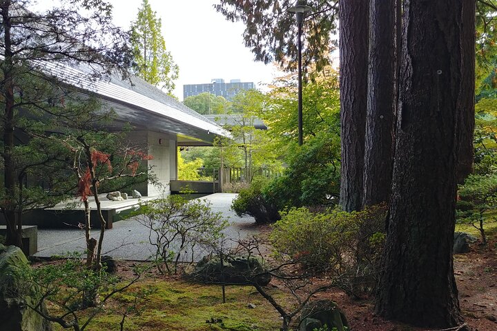 Vancouver Botanical Gardens & Museum Private Explorer - Image 1