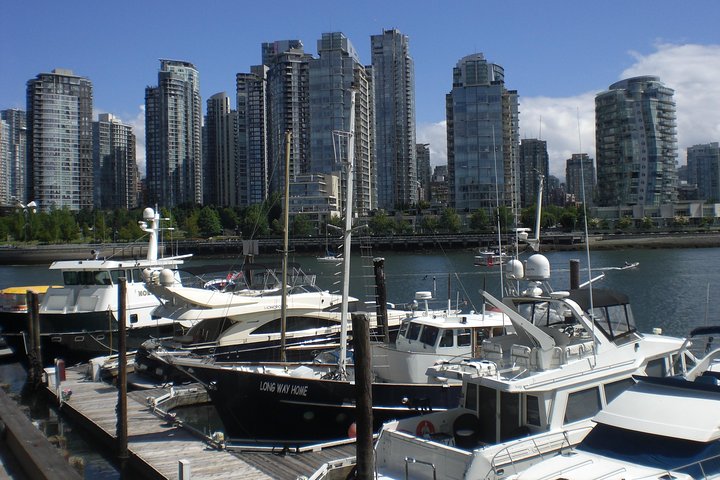 Vancouver City Finest plus Mountain Adventure (Full day Private Tour) - Image 2
