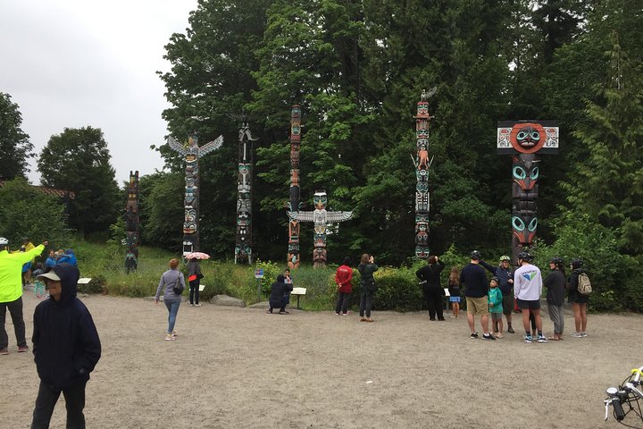 Vancouver City Finest Private Afternoon Tour - Image 2