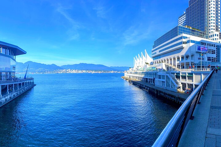Vancouver Delight - 18 Attractions Private City Tour - Image 3