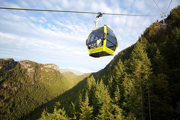 Vancouver to Squamish full day private tour - Image 1