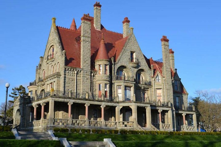 Vancouver->Victoria Tour | Visit Craigdarroch Castle and Butchart Garden Private - Image 5