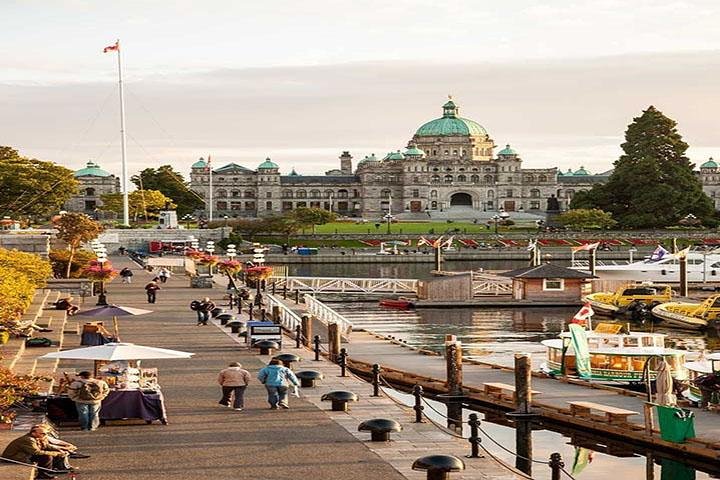 Vancouver, Whistler, Victoria With Butchart 2 Days Tour Private - Image 5