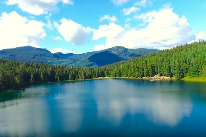 Whistler Sightseeing Tour from Vancouver: See Horseshoe Bay and Shannon Falls - Image 2