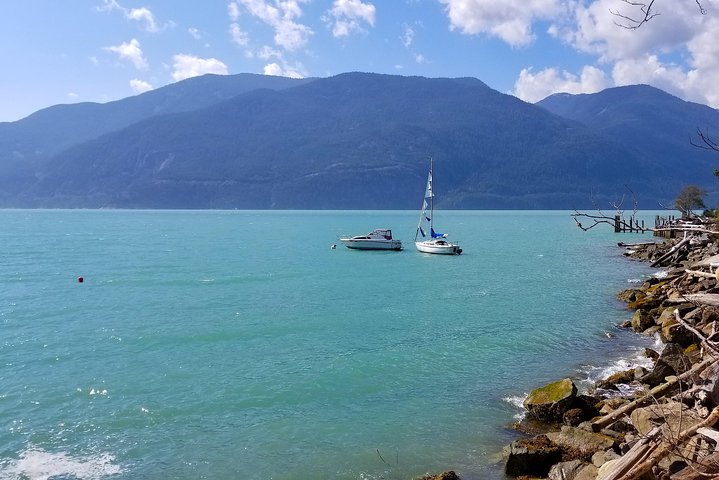 Whistler Sightseeing Tour from Vancouver: See Horseshoe Bay and Shannon Falls - Image 4