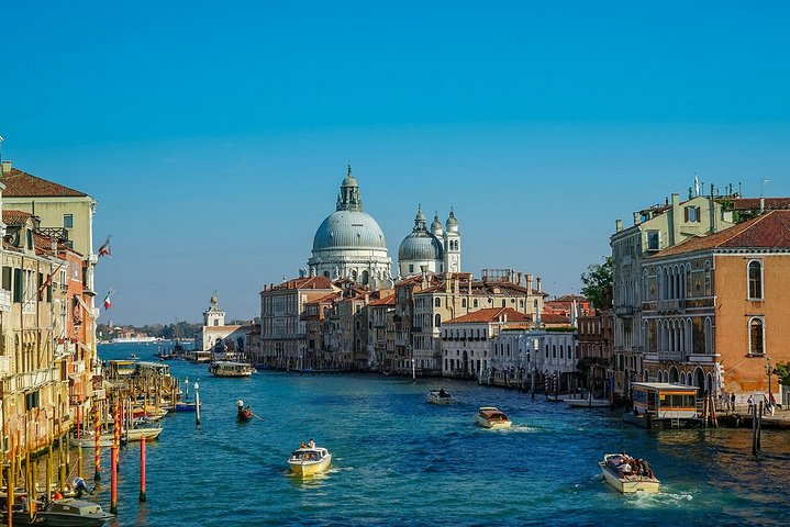 Best walking tour of Venice: main sights & secret spots known only by the locals - Image 1