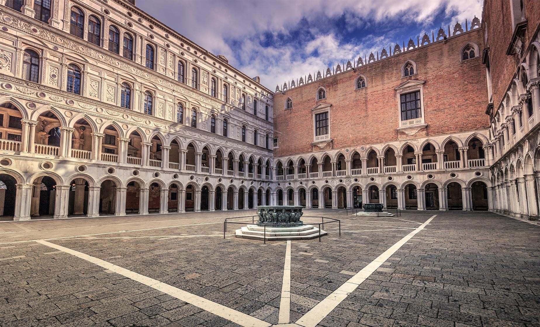Doge's Palace Tour - Image 1