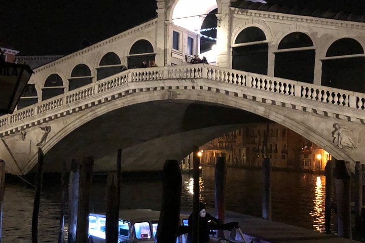Exclusive Venice & Murano (4hrs) private walking tour. We do not combine groups  - Image 2