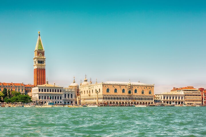For Cruise Ships: Venice and Murano Luxury Tour by Boat & Gondola - Image 3
