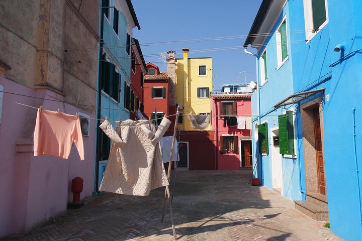 Grand Canal Boat Private Tour , Murano and Burano with lunch in a local restaurant - Image 2