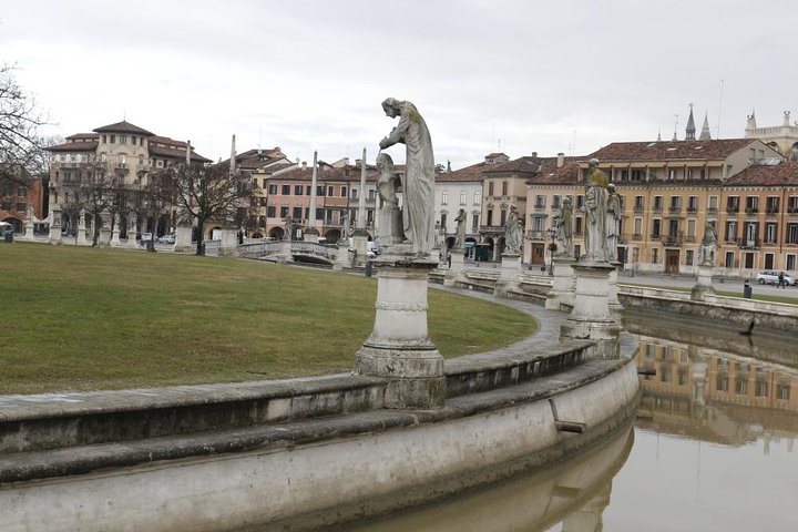Half day cruise terminal shore excursion to Padua, Venetian villas Brenta canal - Image 5