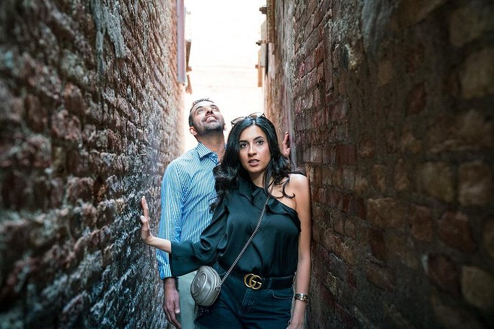 Private Photo Shoot & walking tour - Image 5